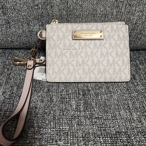 Authentic Michael Kors Wristlet/Wallet/Coin Purse.